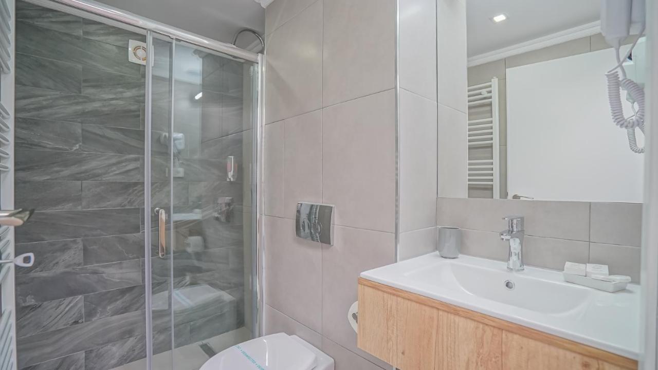 Monarch House Affittacamere 3*